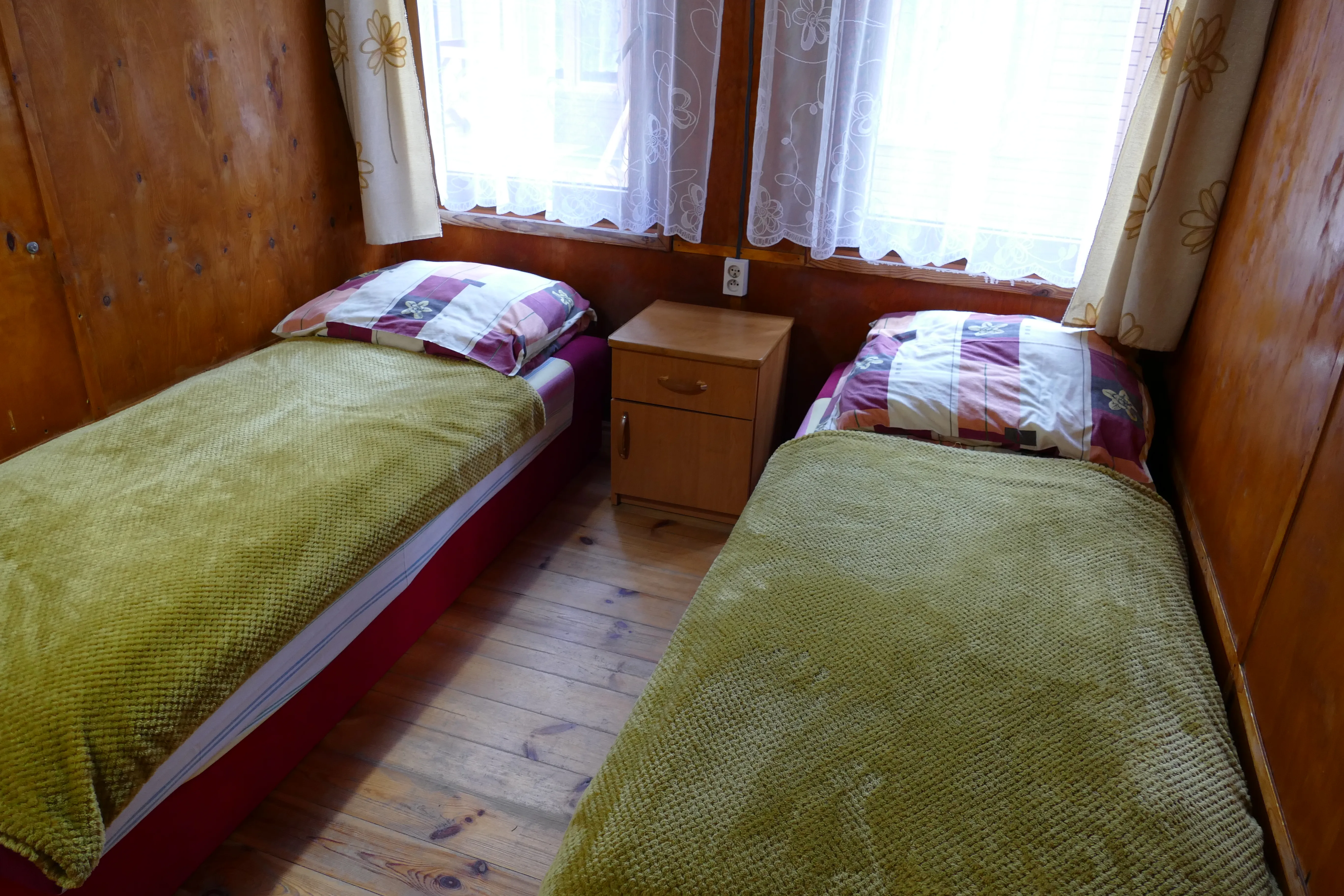 Zatoka Uklei - Domki Mikołajki nr 6-10